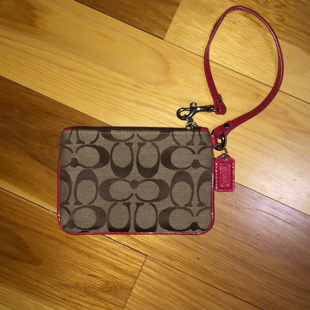 Coach wristlet - Picture 2 of 5